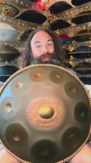 Cosmos Handpan Blue Mandarins - 9/10/12 Notes D Minor Gift Set